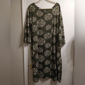 Svaha Women's Math Symbols Olive and Cream Patterned Long Sleeve Dress, 3X